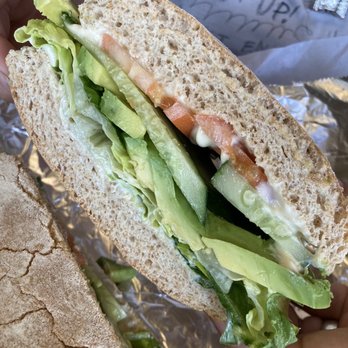 Peace Café - Avocado sandwich - Vegan Near Me - Honolulu, Hawaii