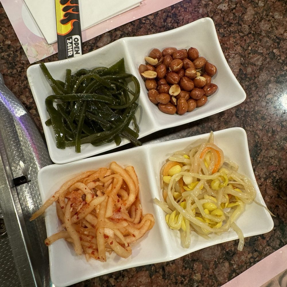 Roosevelt BBQ - Banchans - Barbeque Near Me - Queens, New York Roosevelt BBQ - Banchans - Barbeque Near Me - Queens, New York