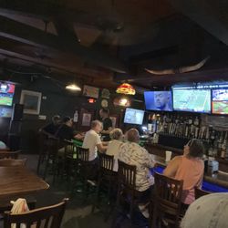 Big Cheezees Pub and Grub