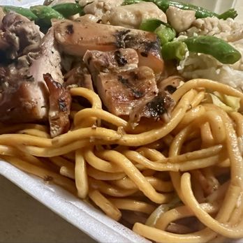 Lucky Chinese Food - Chinese Near Me - Santee, California