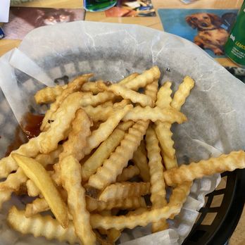 Des Moines Dog House - Yummy crunchy crispy fries. - Hot Dogs Near Me - Des Moines, Washington Des Moines Dog House - Yummy crunchy crispy fries. - Hot Dogs Near Me - Des Moines, Washington