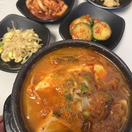 Kimchi Jjigae
