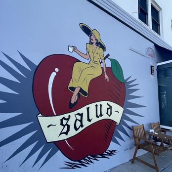 Salud Juice - Mural outside - Juice Bars & Smoothies Near Me - Long Beach, California Salud Juice - Mural outside - Juice Bars & Smoothies Near Me - Long Beach, California