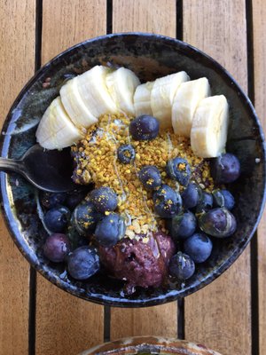 Mana Bowls Acai Cafe by null