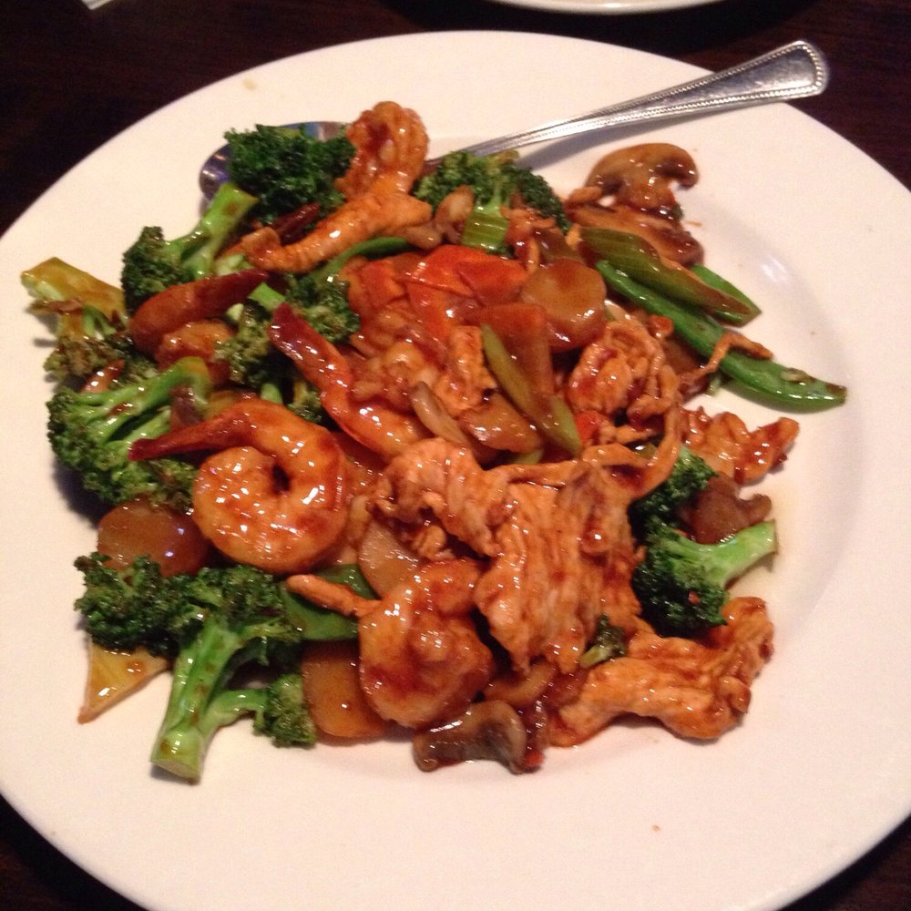 Baoding - Chicken & Shrimp with Mixed Veggies - Chinese Near Me - Charlotte, North Carolina