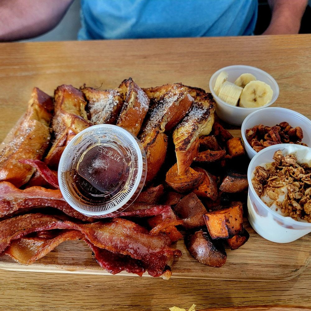 Frank's Cafe - Breakfast Board - Breakfast & Brunch Near Me - Boardman, Ohio