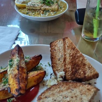 Seedz Cafe - Seedz Cafe: Reuben sandwich - Cafes Near Me - Saint Louis, Missouri
