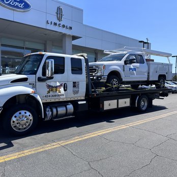 Freedom Tow - Medium Duty - Towing Near Me