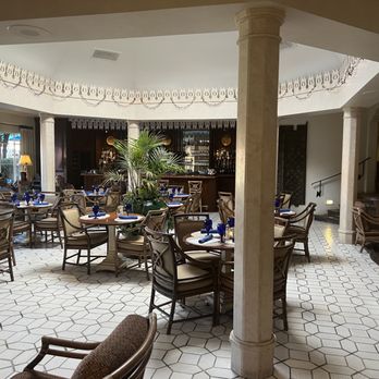 Arizona Inn - Audobon Lounge - Hotels Near Me - Tucson, Arizona Arizona Inn - Audobon Lounge - Hotels Near Me - Tucson, Arizona