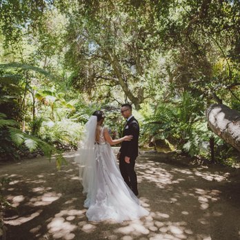 Holly Farm - Photo: Love + Wolves Co / HMU: Love + Wolves Co / Flowers: Laughin Gal Floral / Venue: Holly Farm - Venues & Event Spaces Near Me - Carmel, California