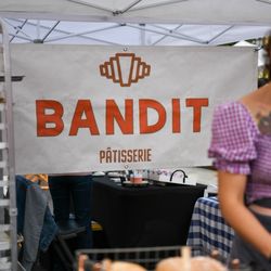 Pepper Place Farmers Market - The bread is good
