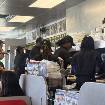Waffle House - Manager Jordan taking care of his crew while his crew take care of us. - Diners Near Me - Savannah, Georgia Waffle House - Manager Jordan taking care of his crew while his crew take care of us. - Diners Near Me - Savannah, Georgia