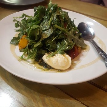7th & Carson - The peach and burrata salad is legendary. - New American Near Me - Las Vegas, Nevada 7th & Carson - The peach and burrata salad is legendary. - New American Near Me - Las Vegas, Nevada