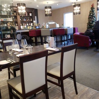 Signatures Restaurant - British Near Me - Conwy, CWY