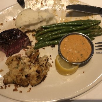 Bonefish Grill - This is my half of our entree, which we shared. It included a 7 oz. filet, crab cake, and 2 sides. - Seafood Near Me - Destin, Florida