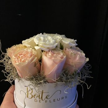 Boite De Fleurs - My beautiful flowers - Florists Near Me - Phoenix, Arizona Boite De Fleurs - My beautiful flowers - Florists Near Me - Phoenix, Arizona