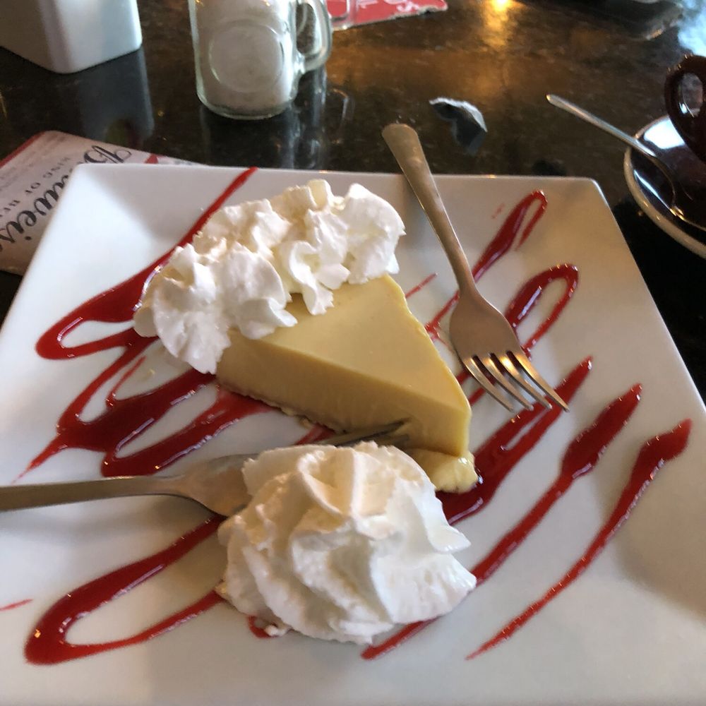 Fresh Catch Seafood Grill - Homemade key lime pie - Seafood Near Me - Stuart, Florida Fresh Catch Seafood Grill - Homemade key lime pie - Seafood Near Me - Stuart, Florida