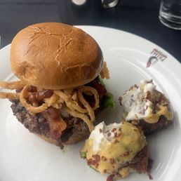 Hamburger and Tator tots