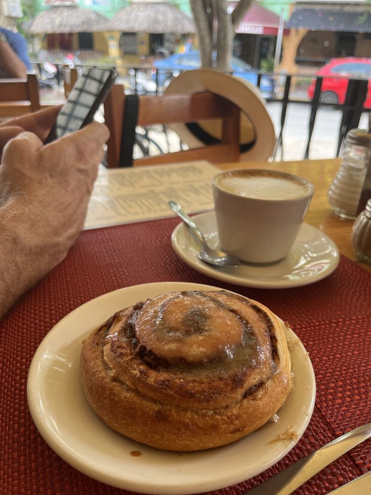 West Park Café-Huatulco