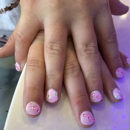 Kid's manicure Kid's manicure
