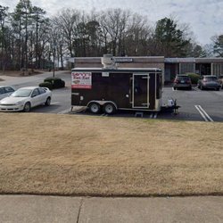 Savvy's Eat-Eat Food Truck & Catering