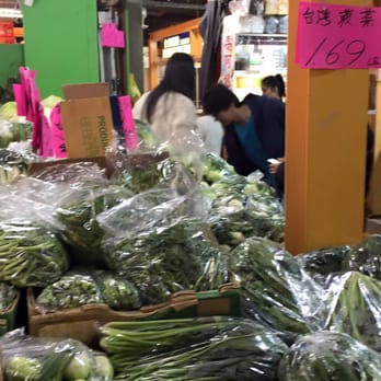 Good Neighbour Supermarket - people shopping for vegetables - Fruits & Veggies Near Me - Burnaby, British Columbia Good Neighbour Supermarket - people shopping for vegetables - Fruits & Veggies Near Me - Burnaby, British Columbia