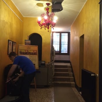 Ad Place - Hotels Near Me - Venezia, VE