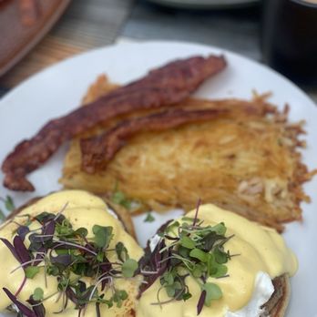 Eggscellent - Sausage eggs Benedict - Breakfast & Brunch Near Me - Las Vegas, Nevada Eggscellent - Sausage eggs Benedict - Breakfast & Brunch Near Me - Las Vegas, Nevada