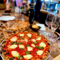 Imbibe Wine & Spirits Merchant - The boys loved their cheese and margarita pizza
