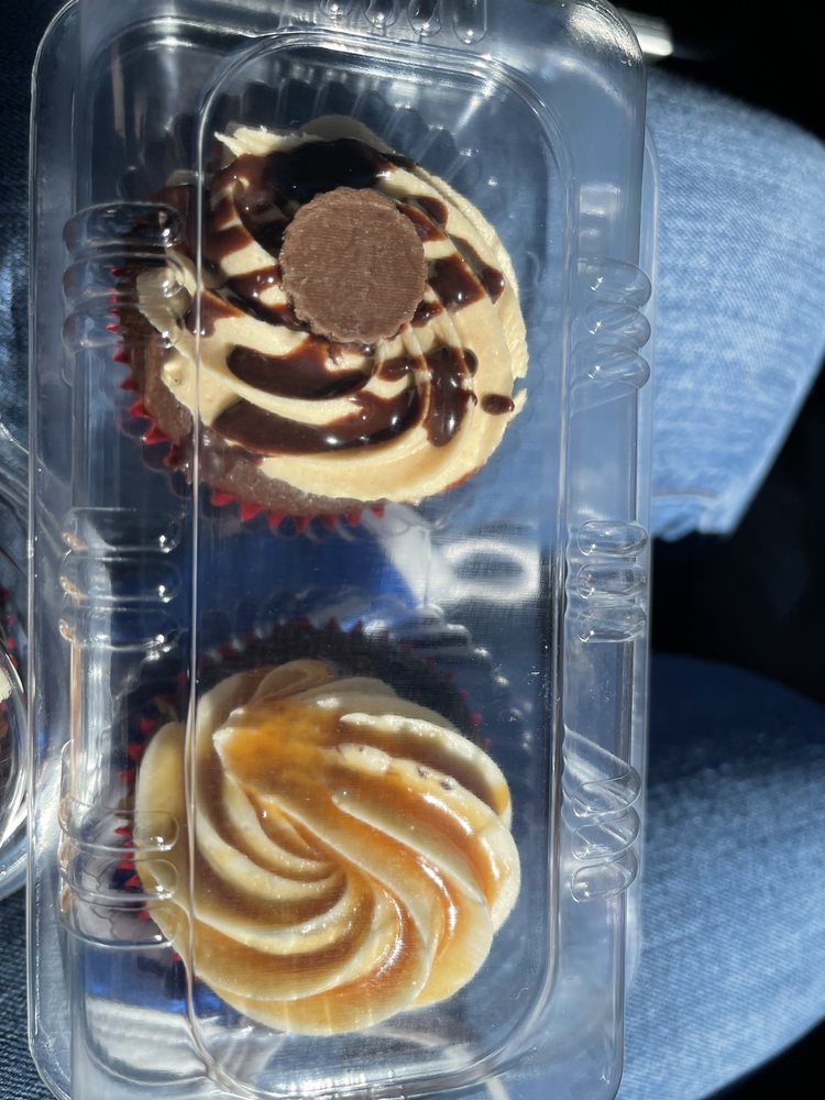 BITTERSWEETS BAKERY 60 Photos & 69 Reviews 9401A Golf Course Rd NW