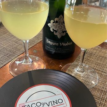 Taco Y Vino - Tacos Near Me - Dallas, Texas Taco Y Vino - Tacos Near Me - Dallas, Texas