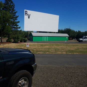 Hi-Way Haven R V Park - Only RV park with it's own drive in movie screen!!! - RV Parks Near Me - Sutherlin, Oregon Hi-Way Haven R V Park - Only RV park with it's own drive in movie screen!!! - RV Parks Near Me - Sutherlin, Oregon