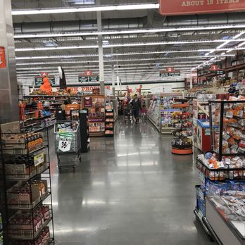 WinCo Foods - The great expanse of WinCo... - Grocery Near Me - Midvale, Utah