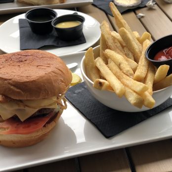 Cribbs Kitchen - The Jamiepoo with Parmesan fries, served on the patio. - Southern Near Me - Spartanburg, South Carolina