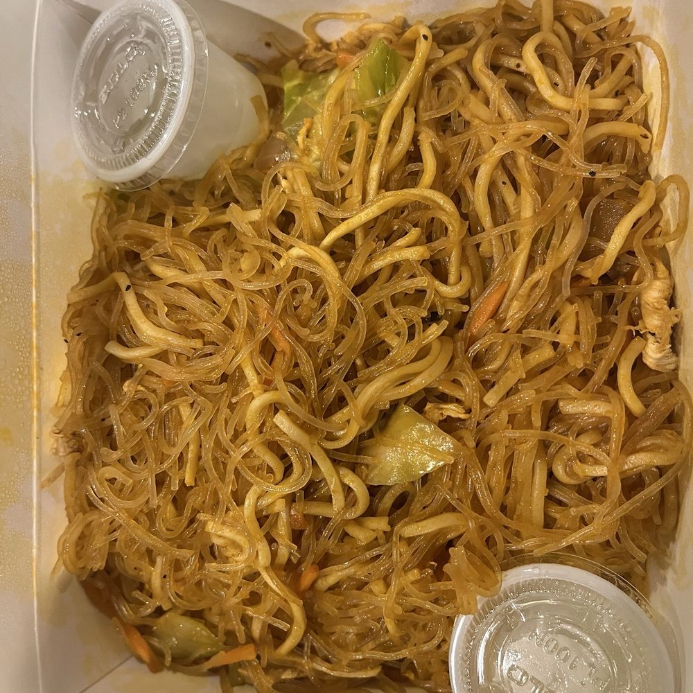 Savory Fried Chicken - Pancit - Filipino Near Me - Elk Grove, California Savory Fried Chicken - Pancit - Filipino Near Me - Elk Grove, California