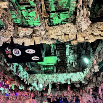 Willie T's - Show me the money - Bars Near Me - Key West, Florida Willie T's - Show me the money - Bars Near Me - Key West, Florida