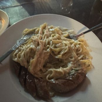 Bella Bella - Fettuccine Alfredo with Italian sausage - Italian Near Me - Tallahassee, Florida