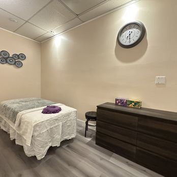 Lets Relax Spa - Tranquil, relaxing, clean, tidy - Massage Therapy Near Me - San Diego, California