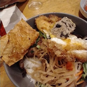 Com Tam Ninh Kieu - Pork chop, egg, crab patty, shredded pork, shrimp break curd rice combo - Vietnamese Near Me - Bronx, New York