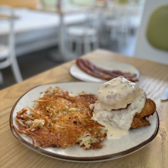 Sweetmilk - Fried chicken biscuit and crunch hash browns - Breakfast & Brunch Near Me - Nashville, Tennessee Sweetmilk - Fried chicken biscuit and crunch hash browns - Breakfast & Brunch Near Me - Nashville, Tennessee