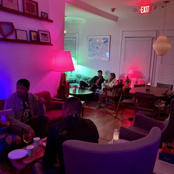 The Wellborn - Upstairs room - Lounges Near Me - Orlando, Florida