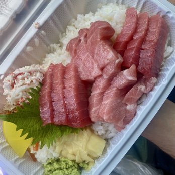 Souza's Fish House - Chutoro/otoro - Poke Near Me - Honolulu, Hawaii Souza's Fish House - Chutoro/otoro - Poke Near Me - Honolulu, Hawaii