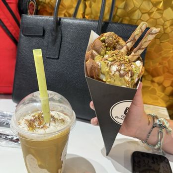 Dip It - Desserts Near Me - Bronx, New York Dip It - Desserts Near Me - Bronx, New York