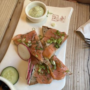 Le Pain Quotidien - Smoked Salmon Tartine - Bakeries Near Me - Claremont, California Le Pain Quotidien - Smoked Salmon Tartine - Bakeries Near Me - Claremont, California