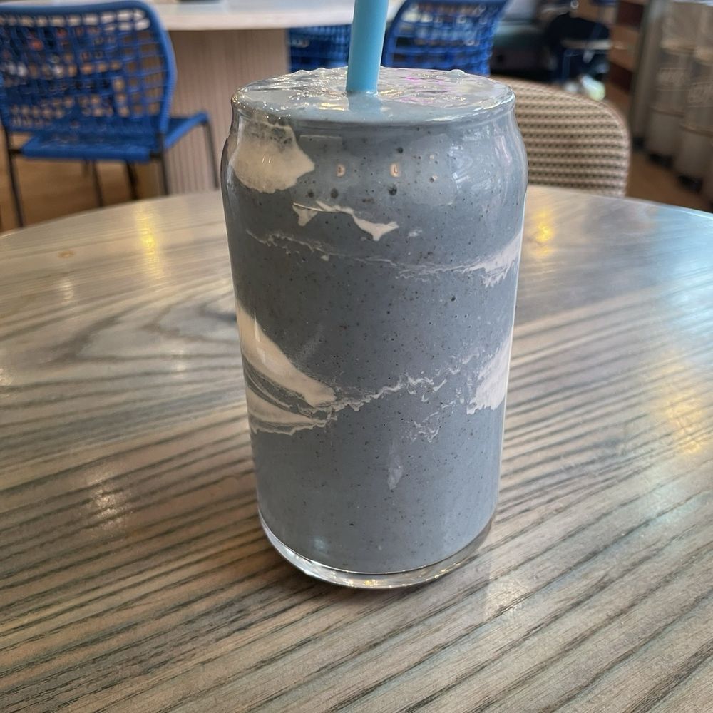 Blue breeze smoothie Blue breeze smoothie