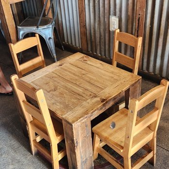 Ella Cafe - Coffee & Tea Near Me - Plantation, Florida