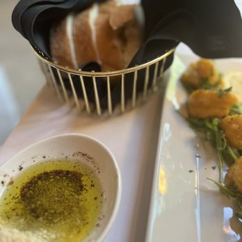 La Dolce Vita - Bread and olive oil and herbs - Italian Near Me - Detroit, Michigan