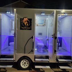 Golden Gala Rentals - VIP Restrooms