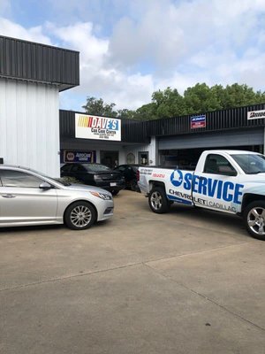 Dave S Car Care Center 1400 W Pinhook Rd Lafayette La Tire Dealers Mapquest