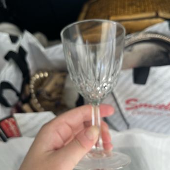 Dee's by the Sea Rentals - Glassware - Supply, North Carolina Dee's by the Sea Rentals - Glassware - Supply, North Carolina